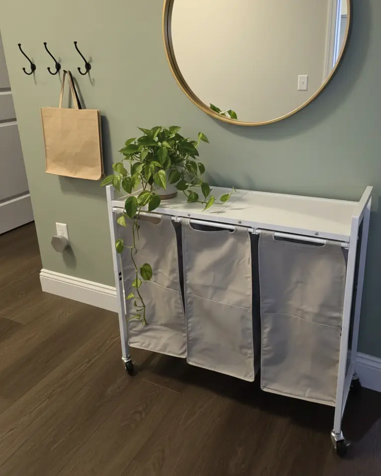 HOOBRO Laundry Sorter 3 Section with dimensions and removable bags