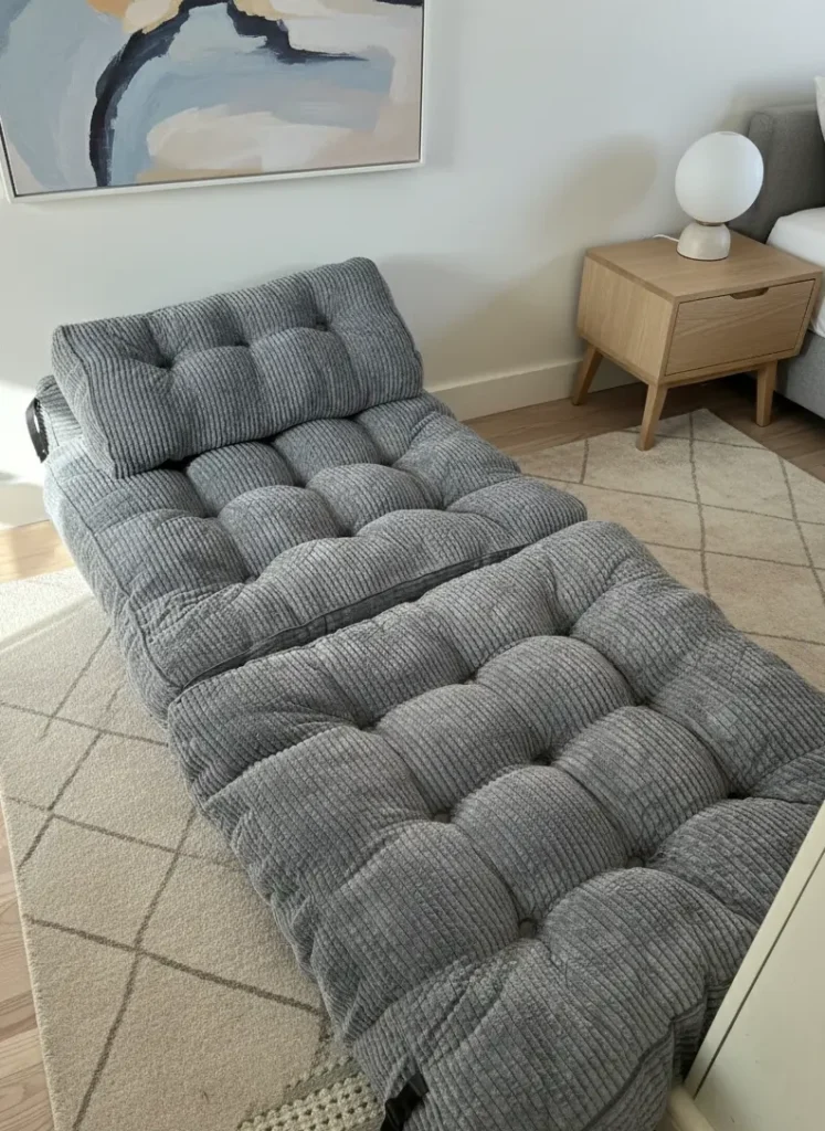 maxyoyo-convertible-sofa-bed-compact-folded-position
